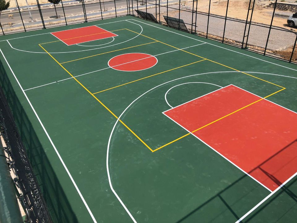 TENİS KORTLARI, BASKETBOL VE VOLEYBOL SAHALARININ ASFALTLANMASI